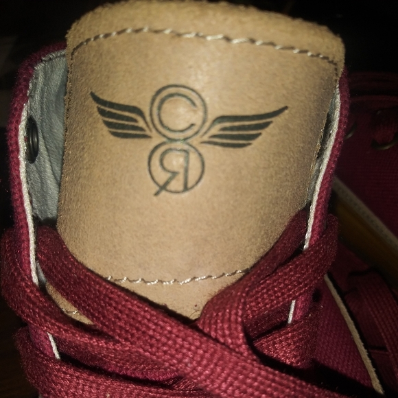 Creation Recreation Tennis Shoes - Picture 7 of 9